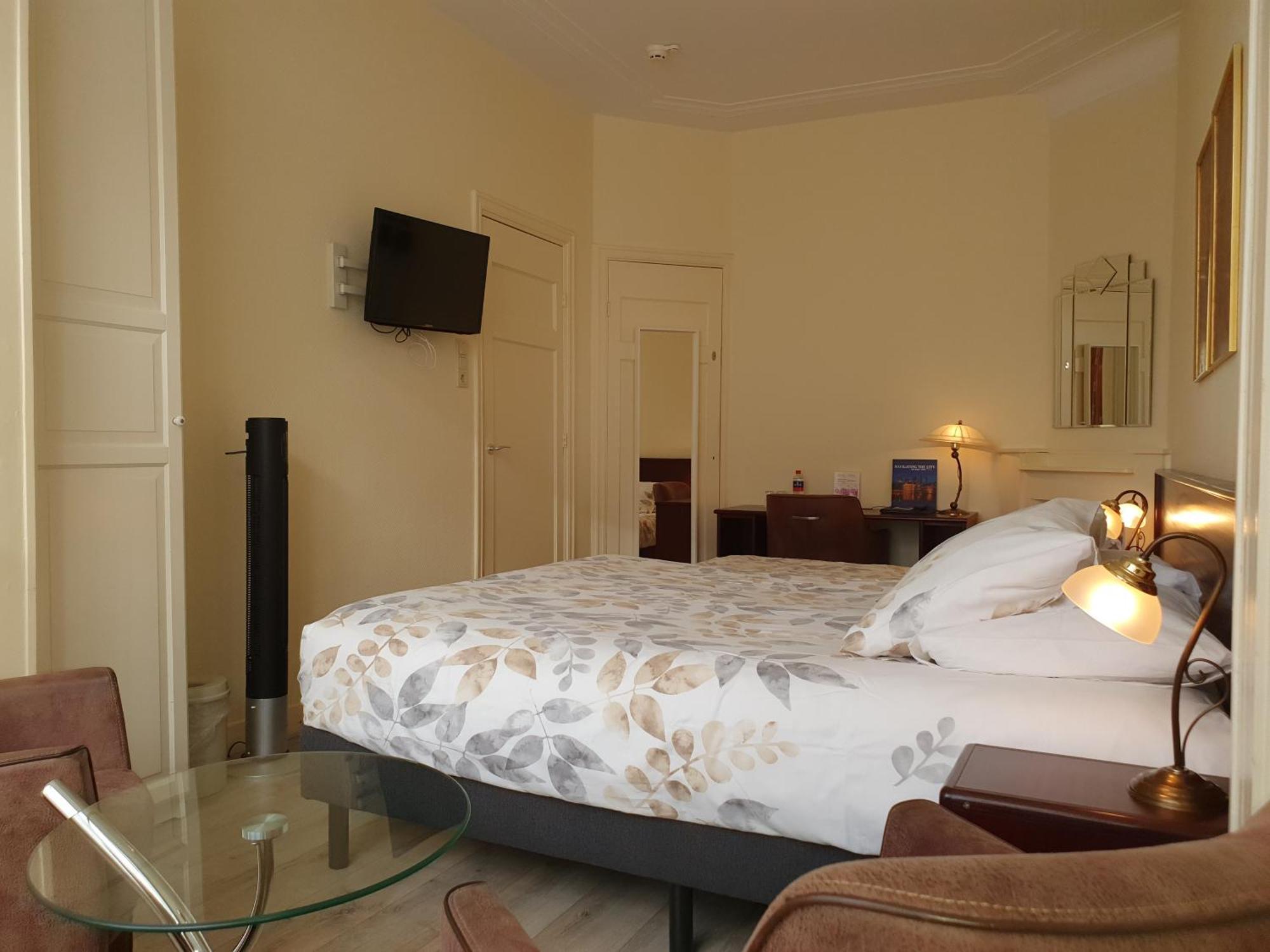 Hotel Bor Scheveningen Хага Стая снимка